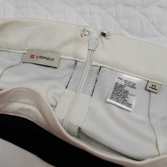 Cremeux black and white striped high waisted knee length straight skirt - Picture 3 of 3